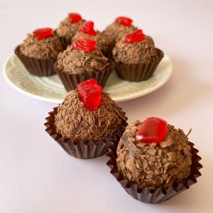 Brigadeiros Selva Negra